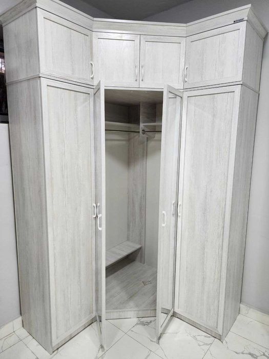 местительный угловой  шкаф 
Материал ЛДСП российский