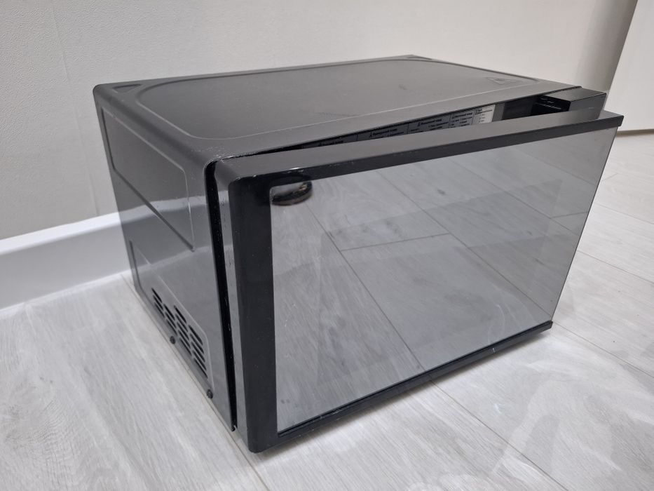 Продаётся микроволновка