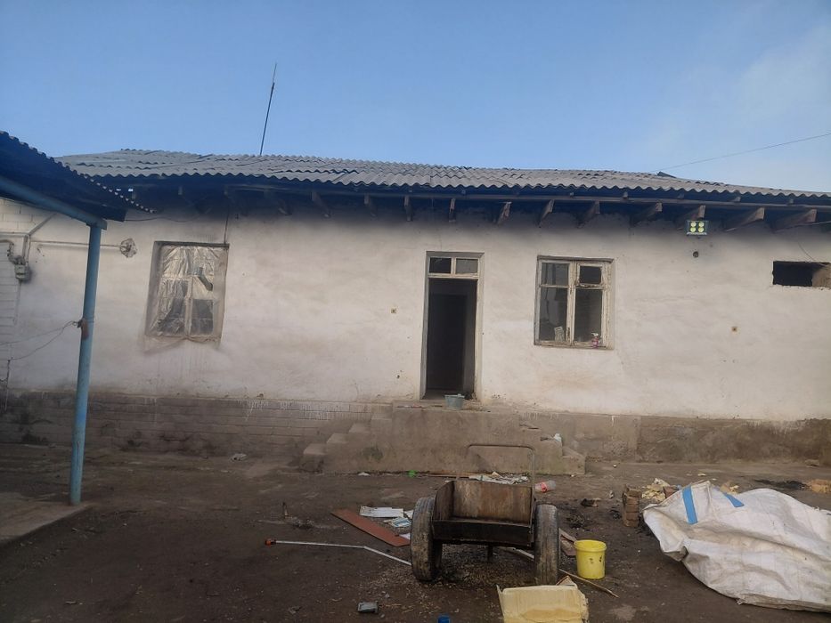 Уй сотилади 5.18соток