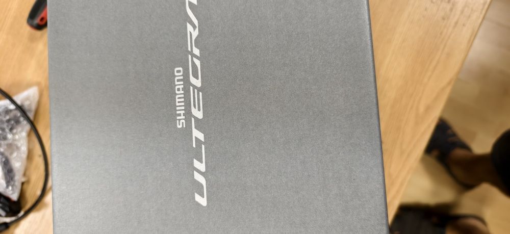 Курбели Shimano Ultegra FC-R8100 52/36 165mm