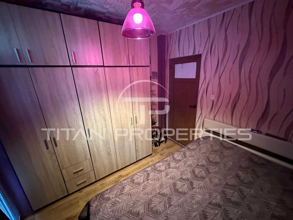 Продава се Тристаен апартамент в Бургас, Възраждане - 94 кв.м за 1437 €/кв.м - Снимка #13