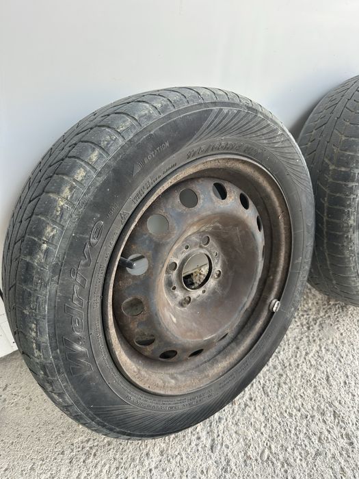 Гуми с джанти 2 бр 175/65r14