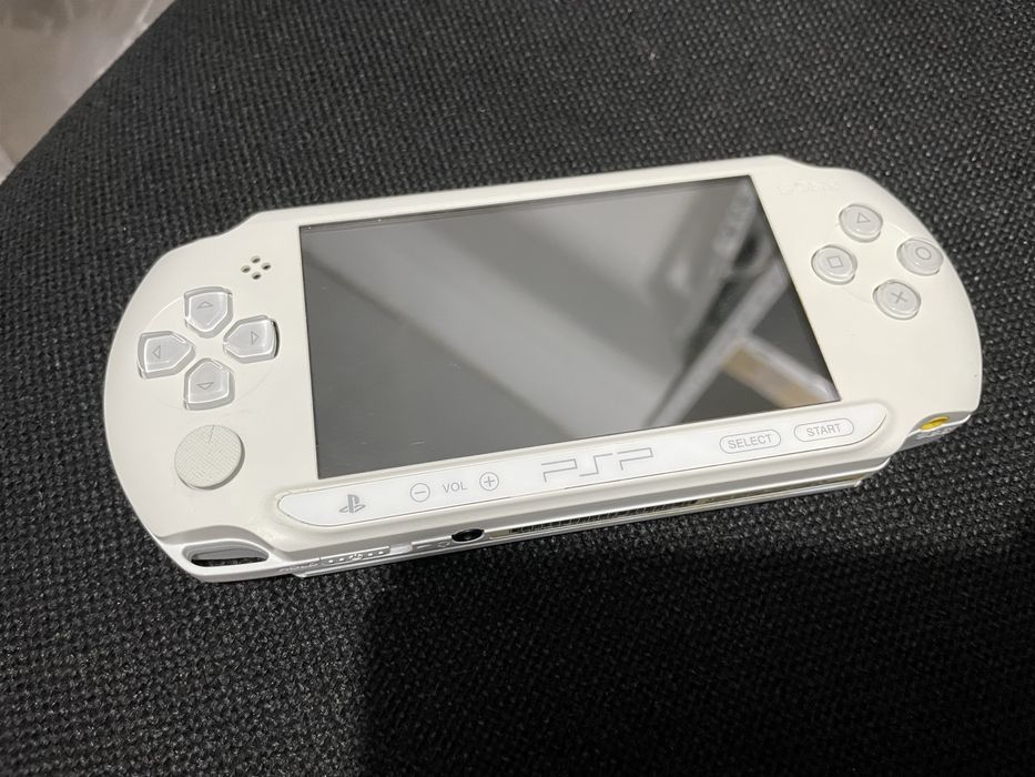 Sony PSP E1004 White