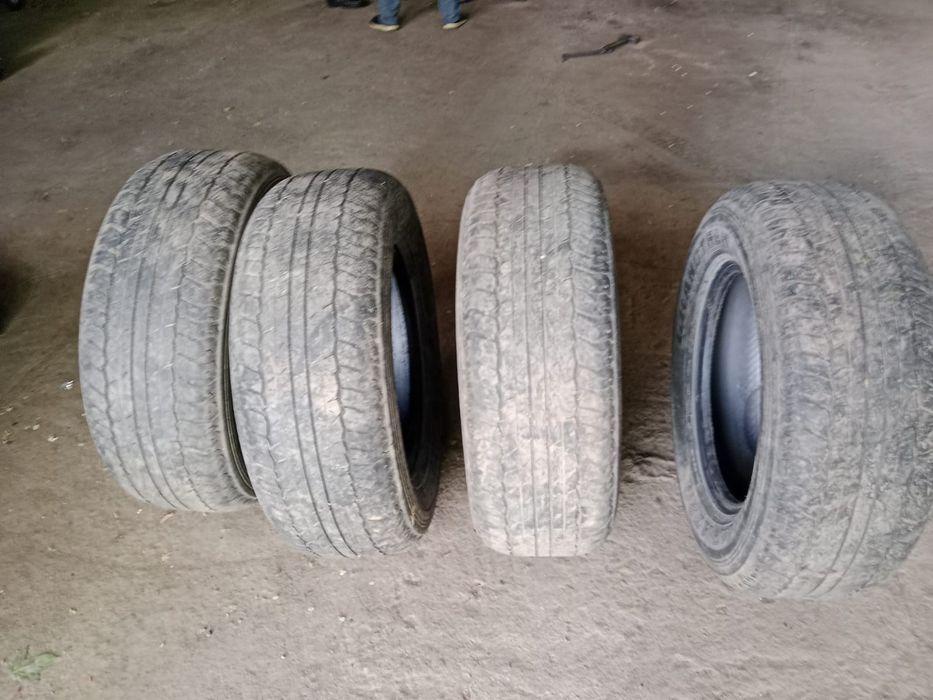 Продам срочно шины
