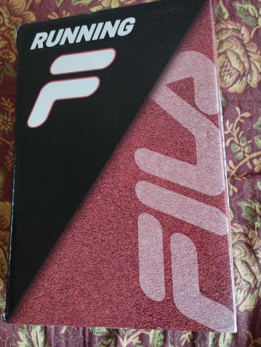 трекинговые кроссовки FILA