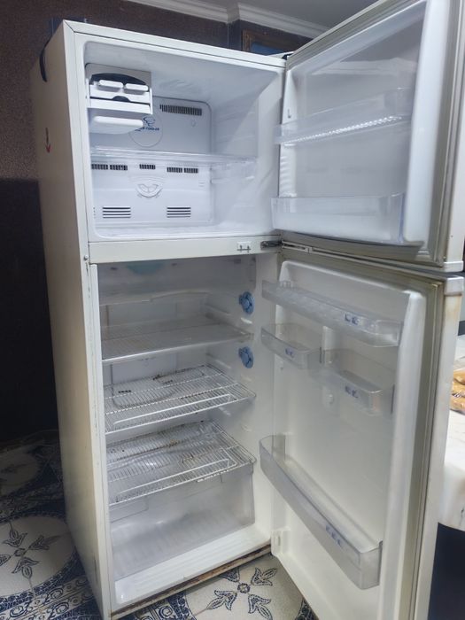 Продам холодильник Самсунг