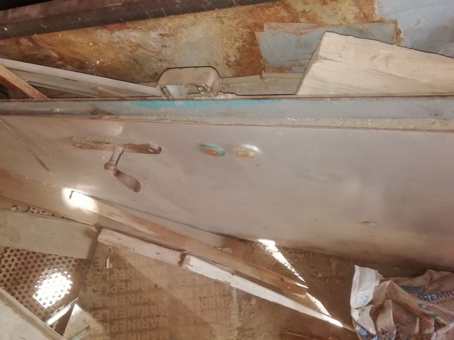 Продам дверь входная