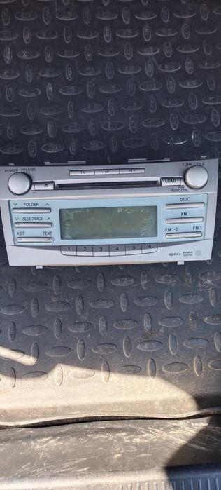 Продам магнитолу