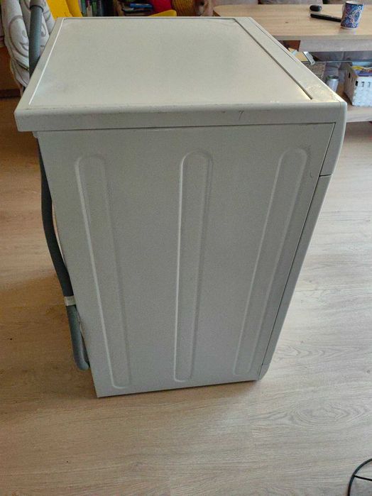 Пералня Ariston Hotponit