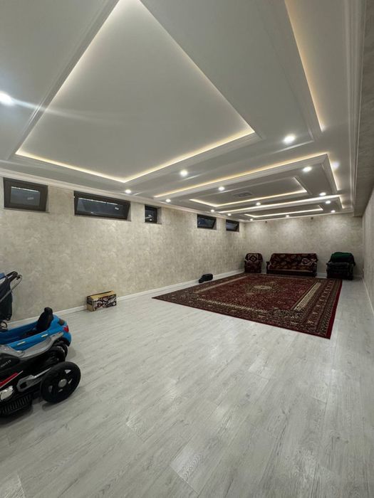 Урикзор 4 сот 8 хона Евроремонт 2 этаж 6 санузел Орикзор бозор Лагер