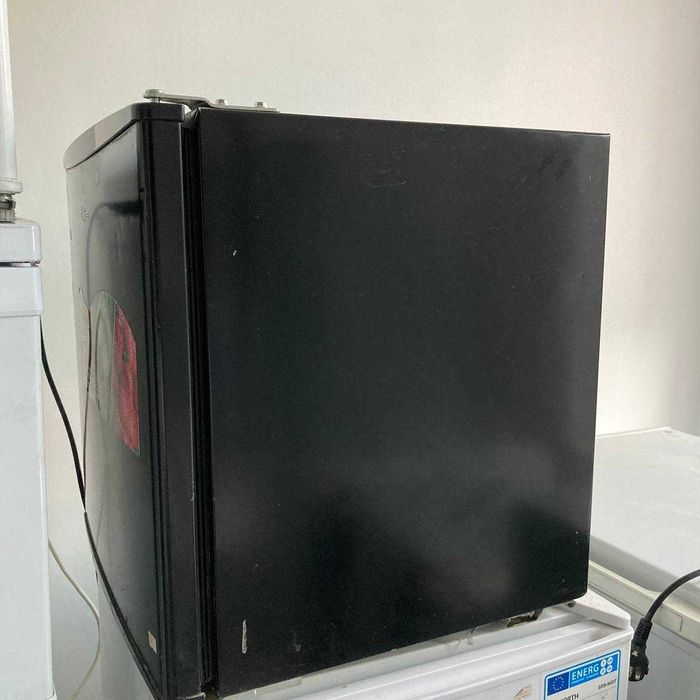 A21 / Холодильник MEDIA AS-65LN(B) / sk65145