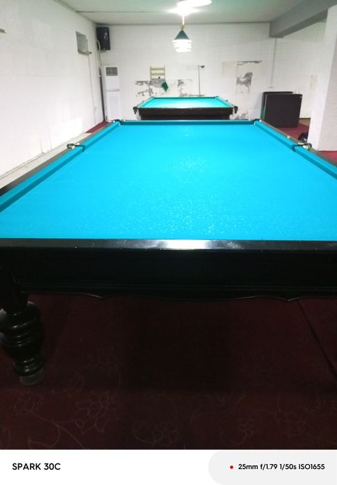 2ta bilyardni stol sotiladi 4000$