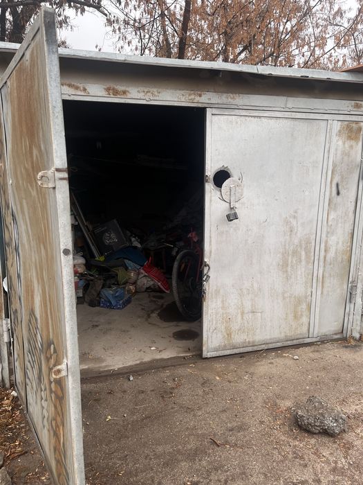 Продам Гараж Железный