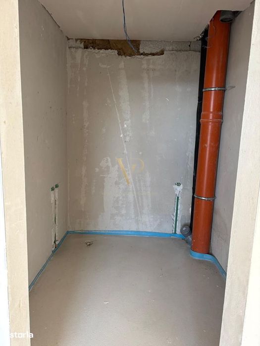 Penthouse pe 2 niveluri | 3 camere | 2 parcari | terasa | M. Romanul
