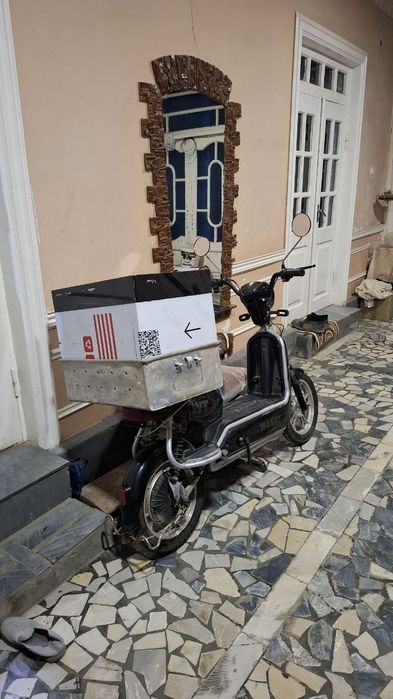 Skuter elektro moshina