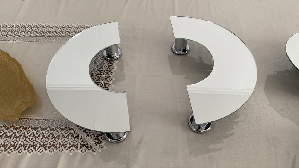 Сервировочные подставки из стекла (2 шт.)