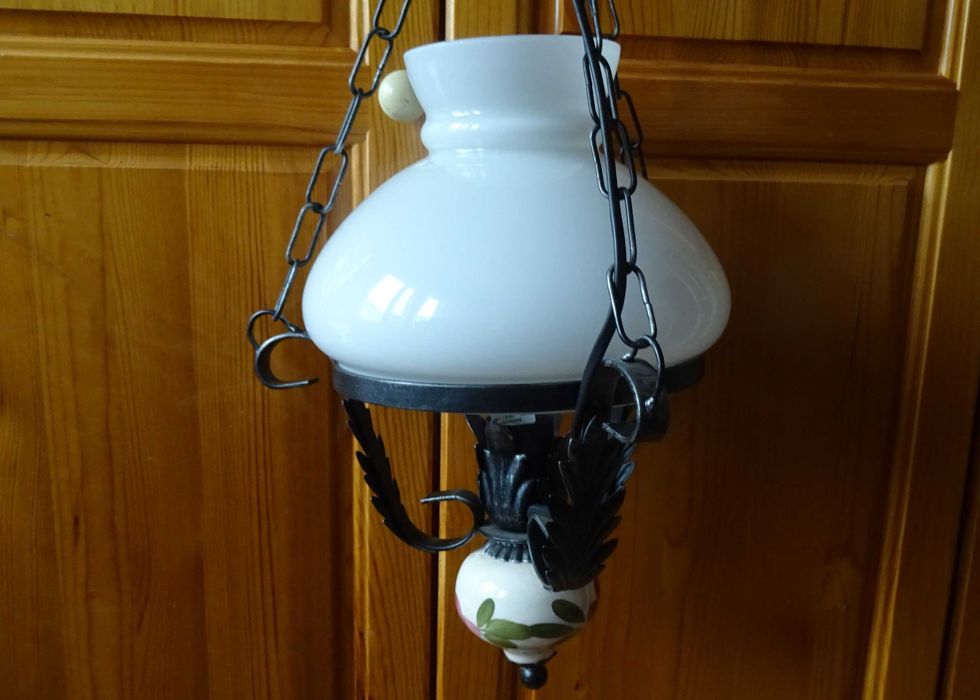 Полилеи в стил Рустик, метал и порцеланова част