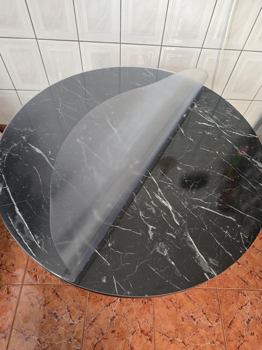 Masa bucatarie cu blat din PAL,  stil marmura neagra,