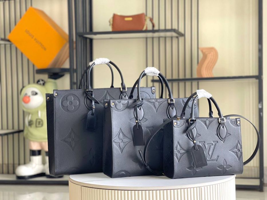 Geanta Louis Vuitton OnTheGo