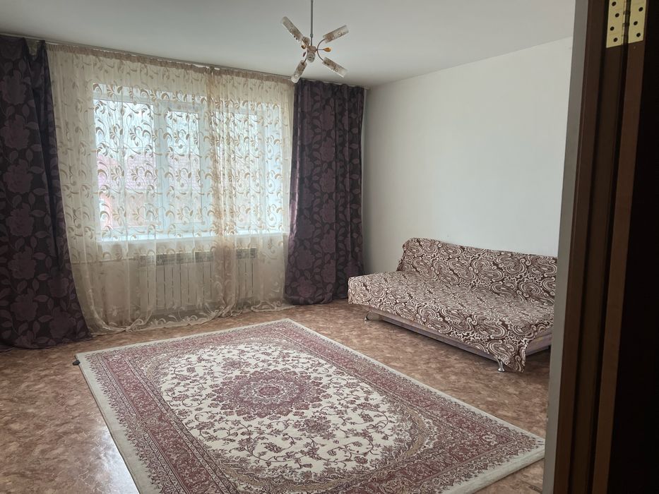 Сдам 1 ком кв на 12 мкр.