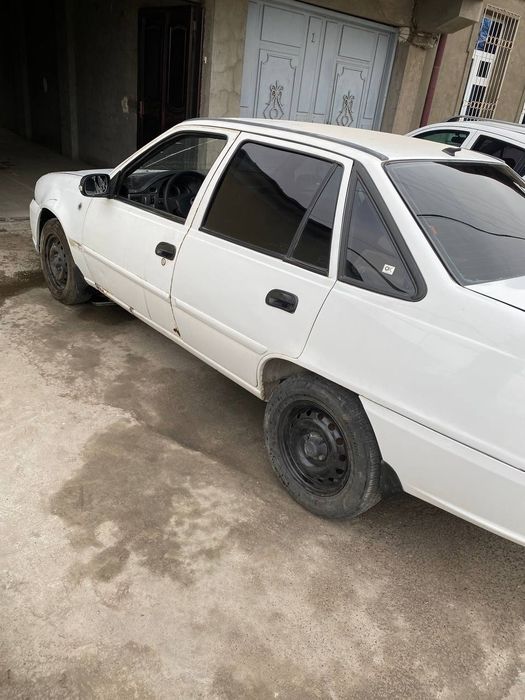 Nexia 2 dons srochna sotiladi