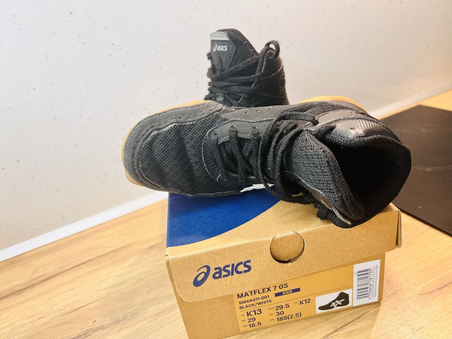Детски борцовки ASICS MATFLEX 7