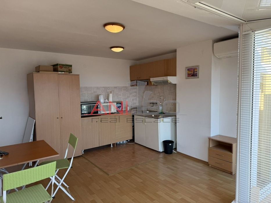 Продава се Двустаен апартамент в Варна, Бриз - 45 кв.м за 1236 €/кв.м - Снимка #3