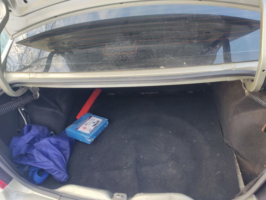 Продам легковой автомобиль Renault Logan