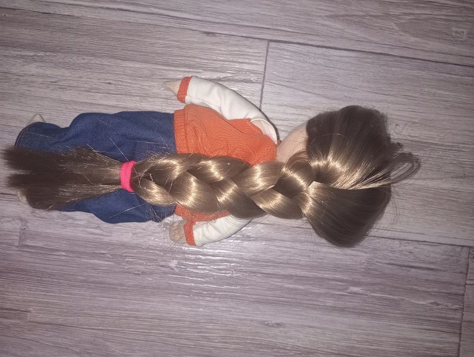 Текстильная кукла с комплектами одежды