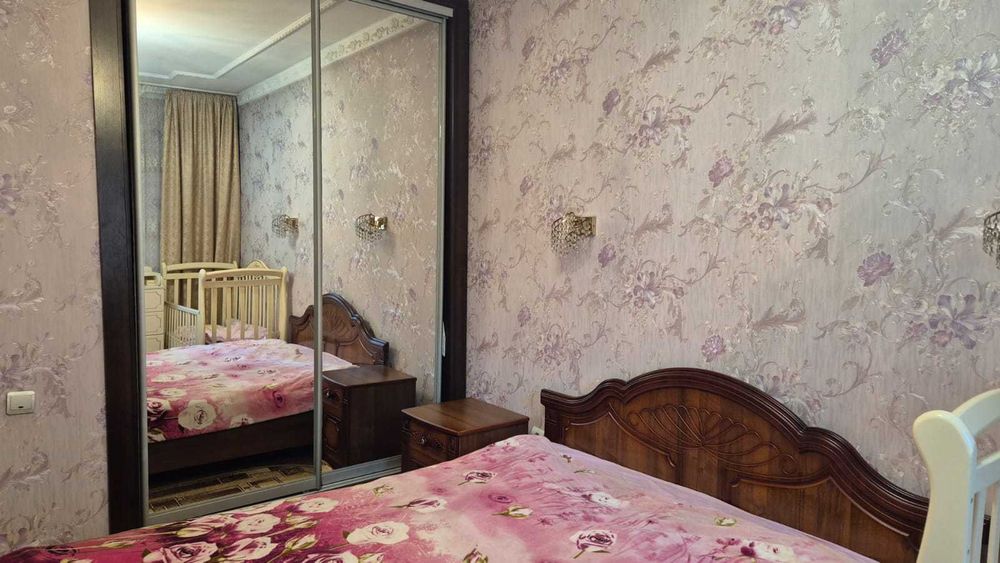 Продам дом 200 кв с участком