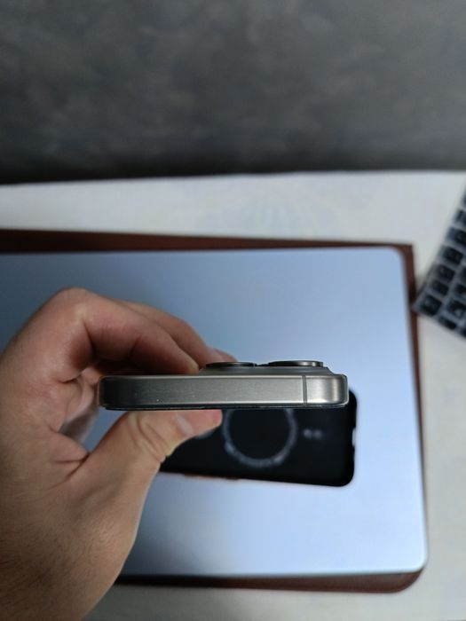 iPhone 15 pro, Natural titanium, 128