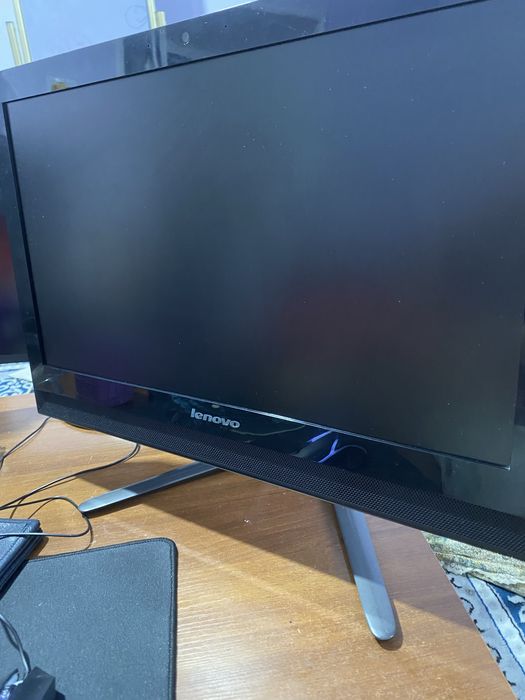 Моноблок Lenovo C40-30 (8GB RAM / 512GB SSD / Office 2024)