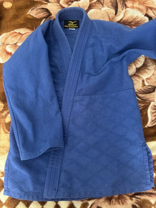 Кимано для дзюдо. 8-10 л