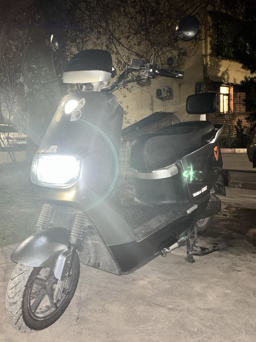 Электроскутер Yadea