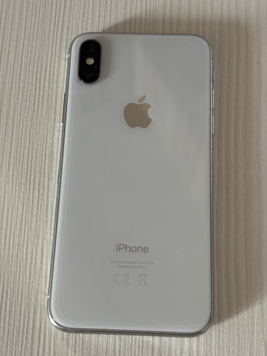IPhone X || 64 GB || 100%