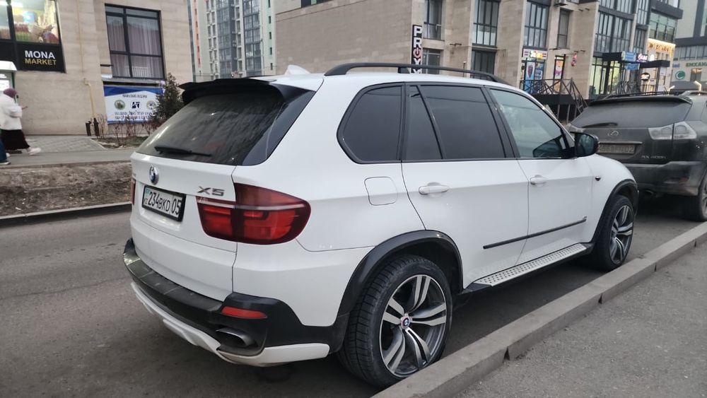 Bmw x5 e70 4.8 л