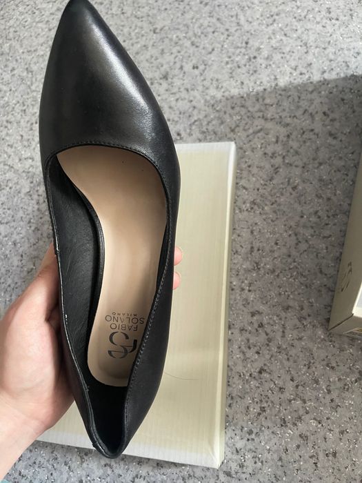 Туфли черные на каблуках 37,5 - 38