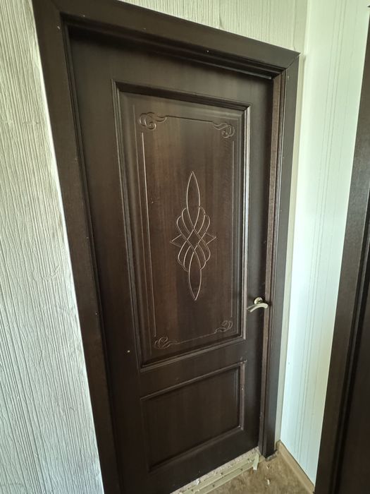 Продам двери в хорошем состоянии