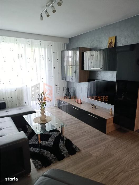 Apartament 2 camere cf 1 decomandat zona Crang