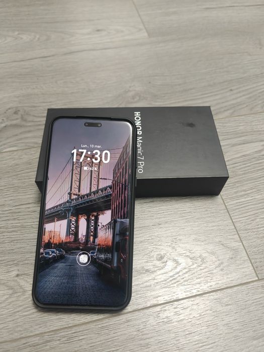 Honor magic 7 pro 24gb RAM 512 GB stocare