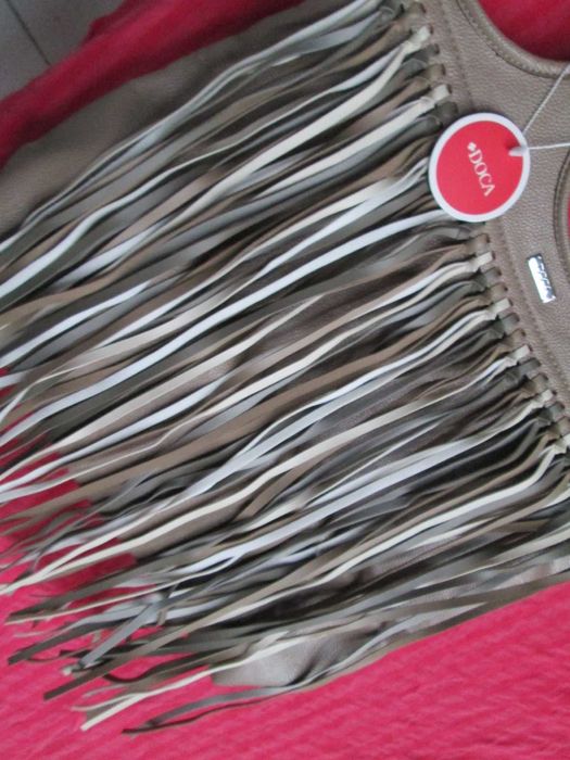 poseta noua moderna Doca