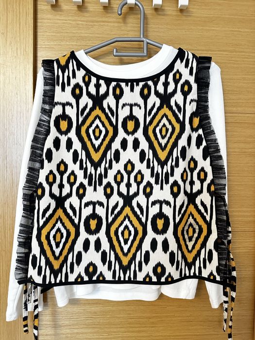 Жилет необычного дизайна