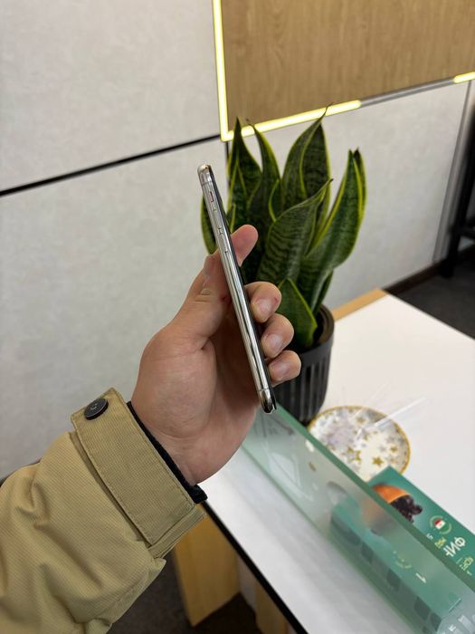 Iphone XS ideal srochni