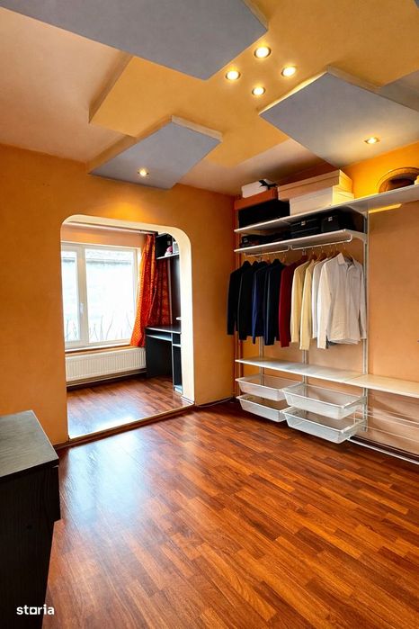 Apartament 3 camere | 71 mp + balcon | locatie excelenta