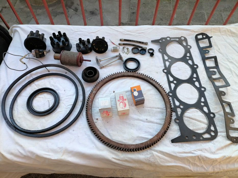 Продавам   неупотребявани части за   ГАЗ 53,  ГАЗ24 и др.