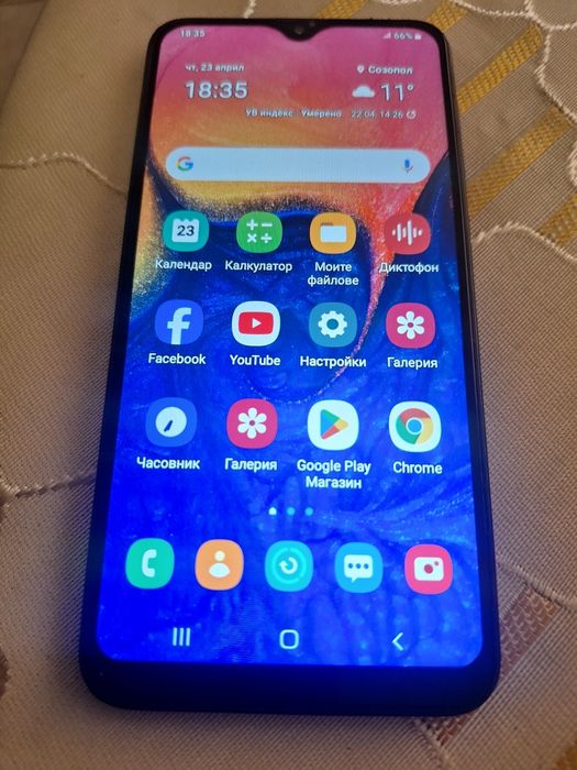 Samsung     A 10