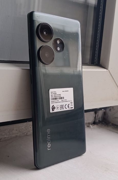 Realme gt 6t 12/256 gb