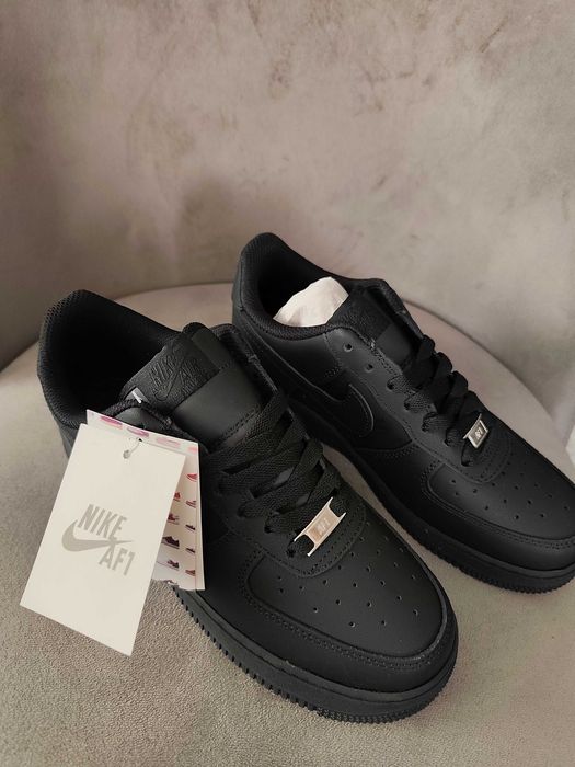 Маратонки NIKE AIR FORCE 1