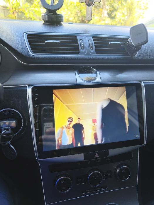 Navigație auto android vw pasaat