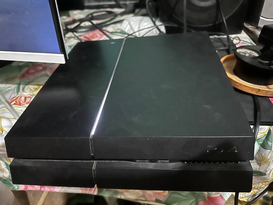 PS4 fat SOTLADI yaxshi xolat da